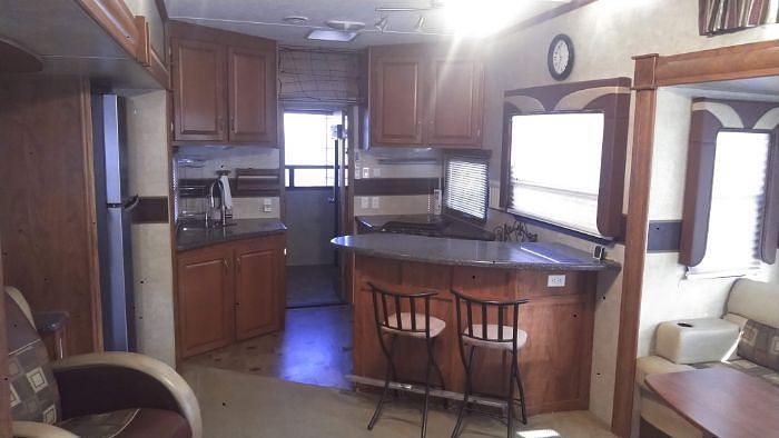 Used 2011 Keystone Raptor 400RBG