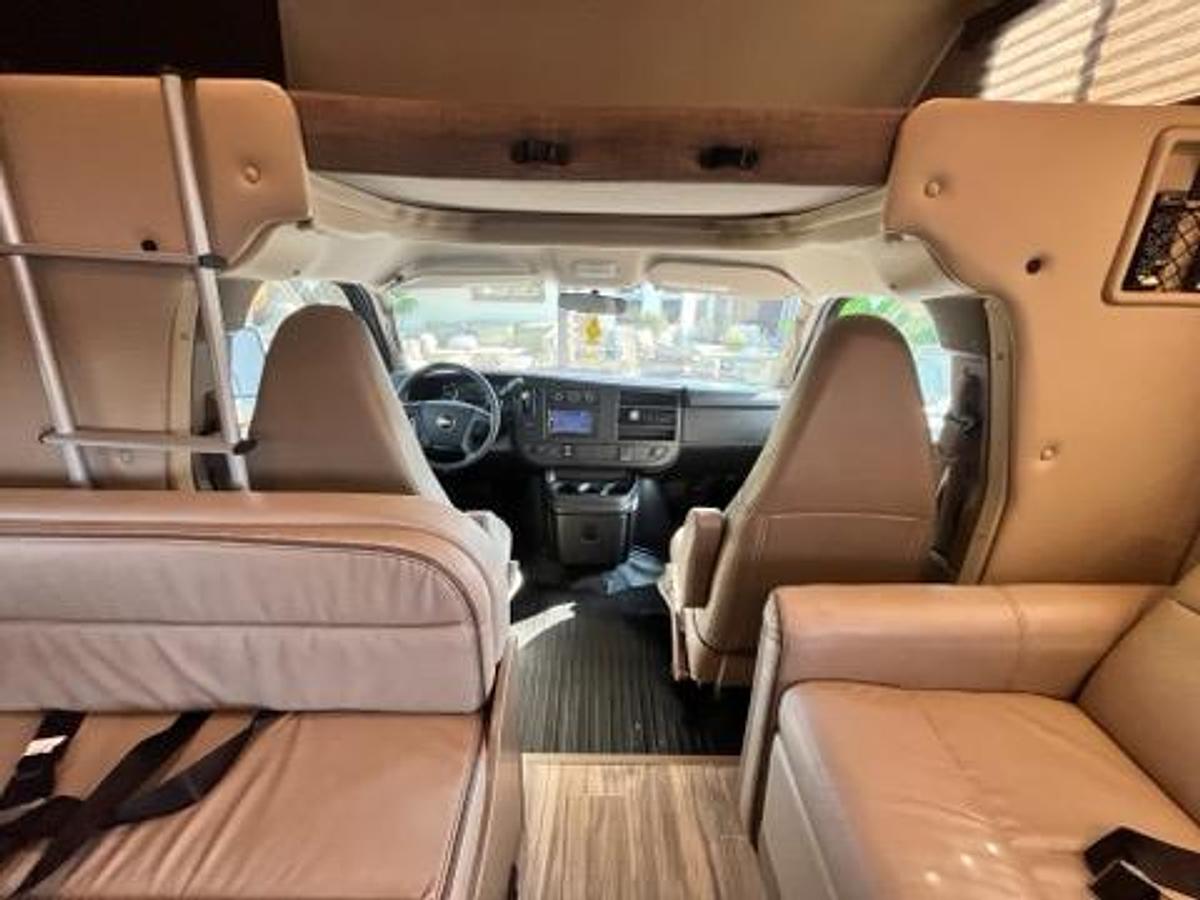 Used 2021 Thor Motor Coach Four Winds 28A Class C Motorhome