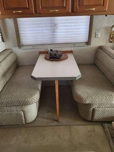 Used 2002 Holiday Rambler Endeavor 40pdq