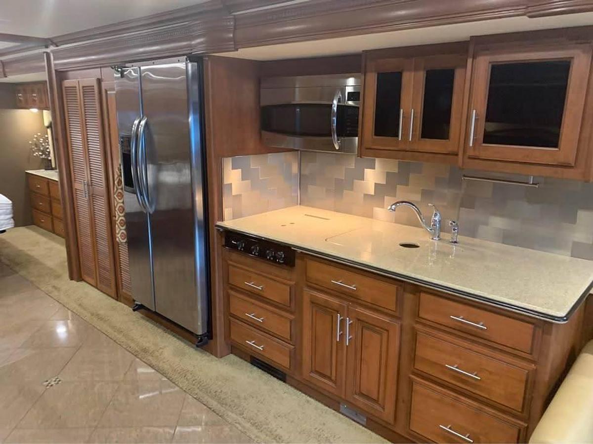 Used 2012 Fleetwood Discovery 42M Class A Motorhome