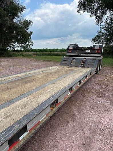 Used 2016 Landoll 835E