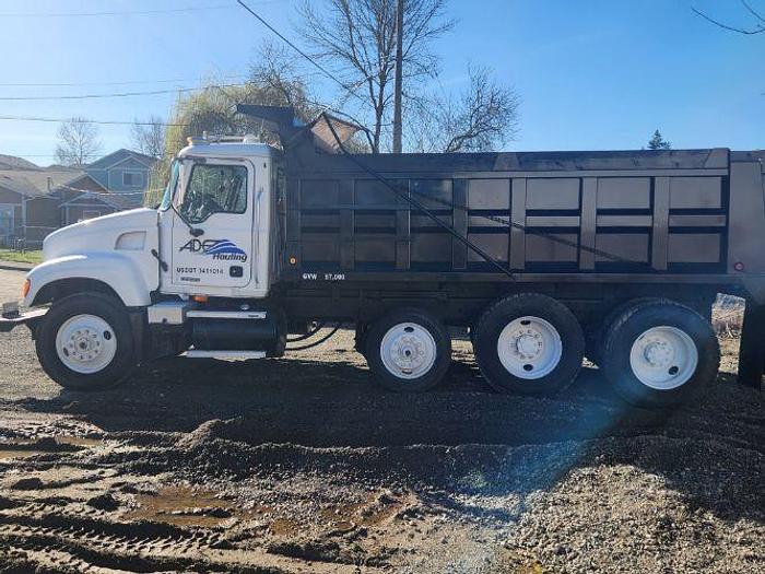 Used 2007 Mack Granite Dump Truck
