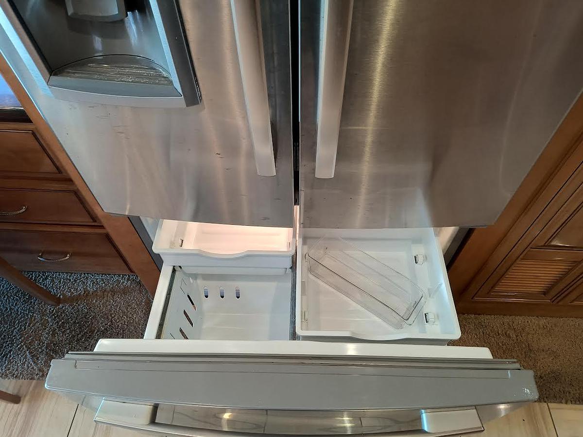 Used 2015 Thor Motor Coach Tuscany 45AT Class A Motorhome