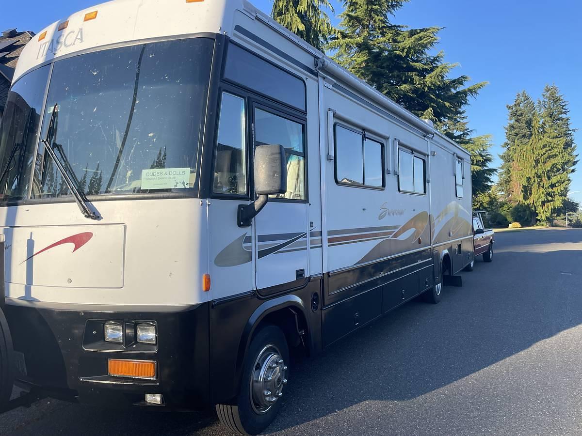 Used 1999 Itasca Suncruiser Class A Motorhome