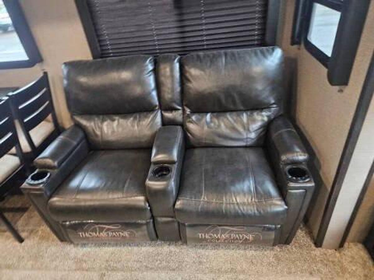 Used 2020 Grand Design Imagine Series 2970RL Travel Trailer