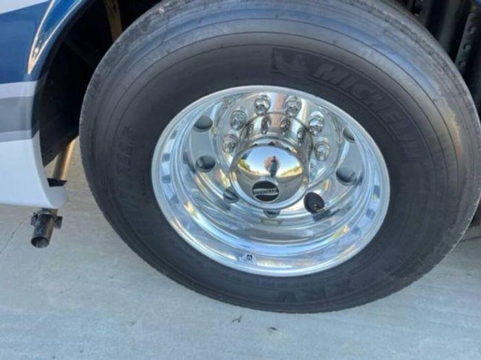 Used 2019 Newmar VENTANA 4054