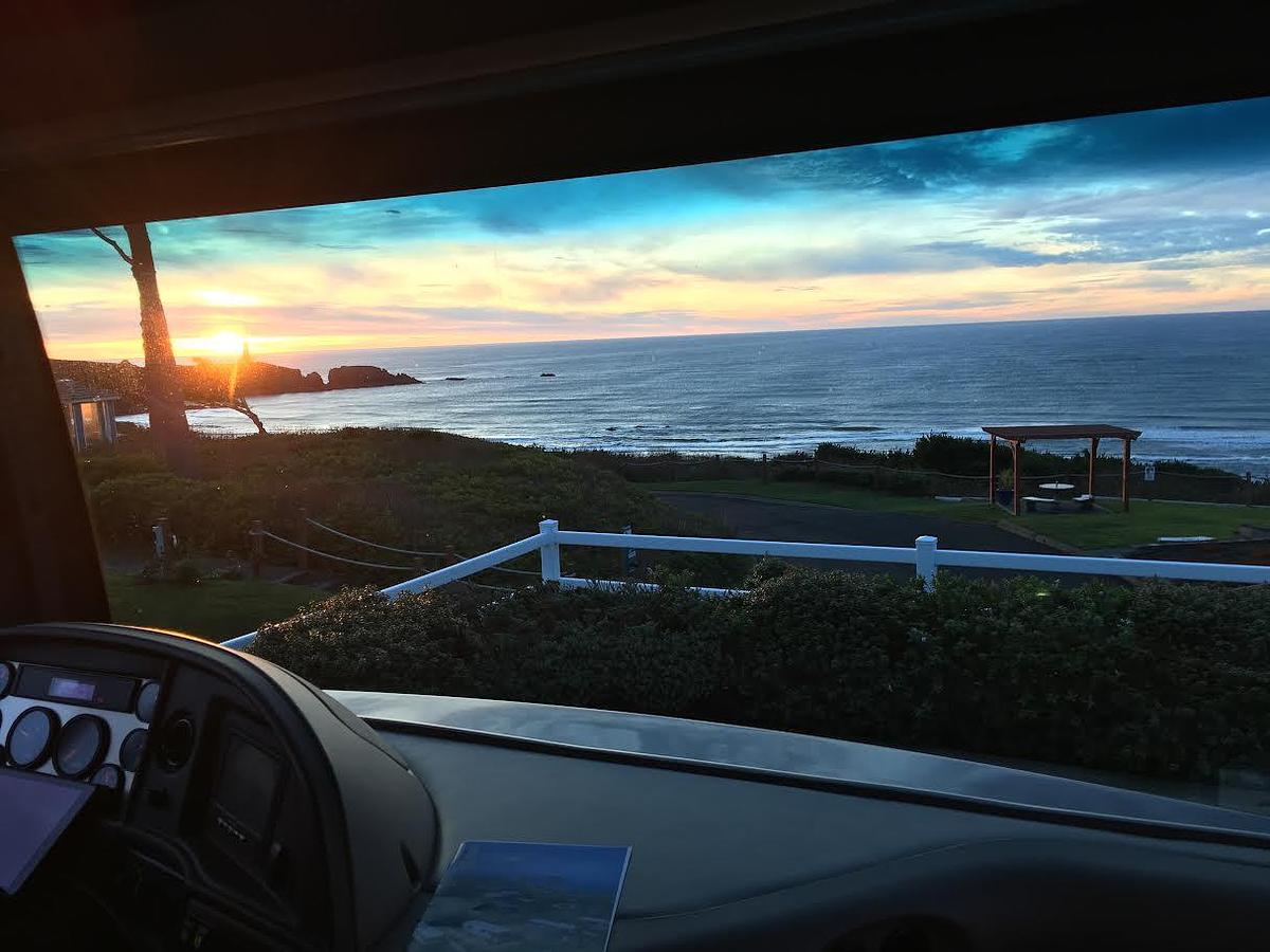 Used 2013 Fleetwood Excursion 33A Class A Motorhome