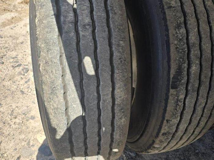 Used 2020 Fontaine Flatbed Trailer