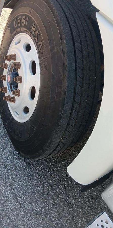 Used 2005 International 9200