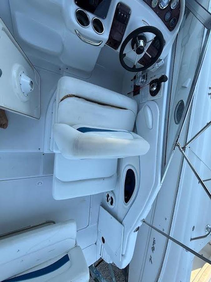 Used 1997 Chris Craft 26 Crowne