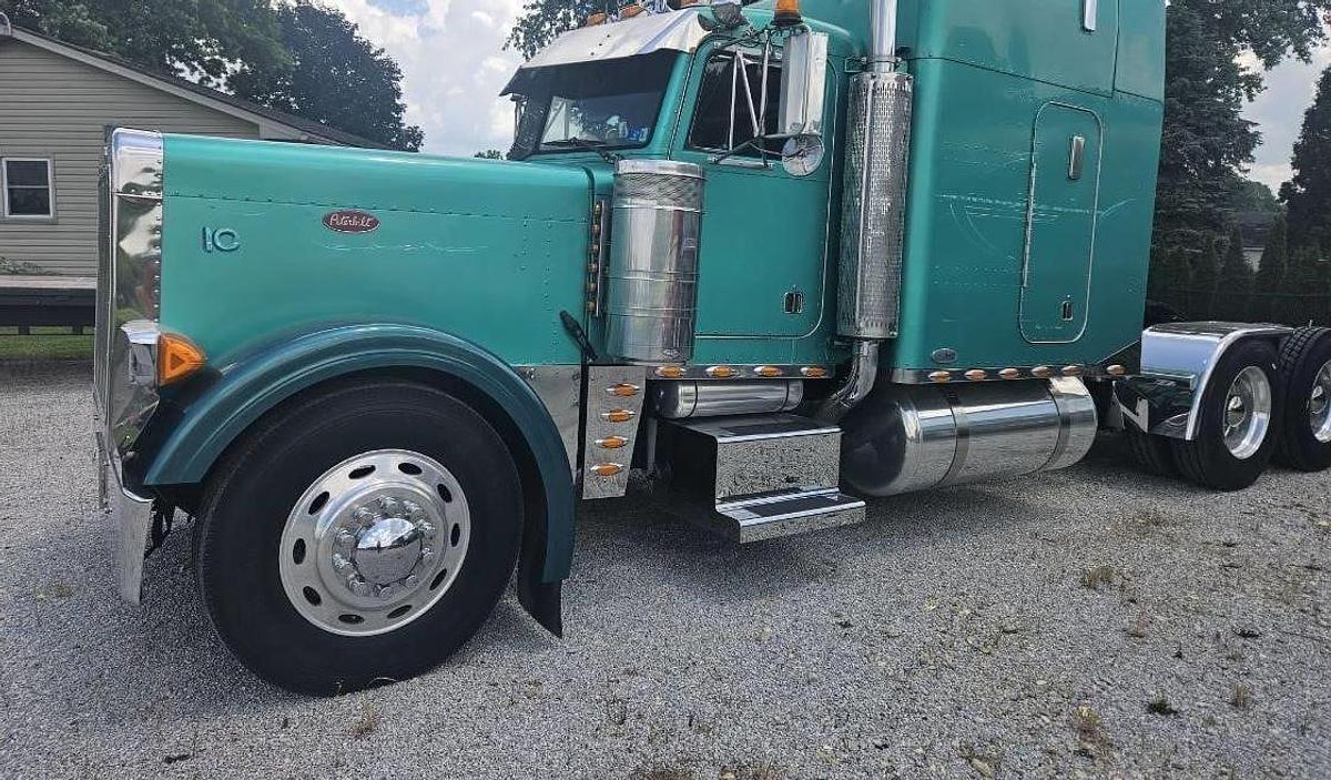 Used 1994 Peterbilt 379