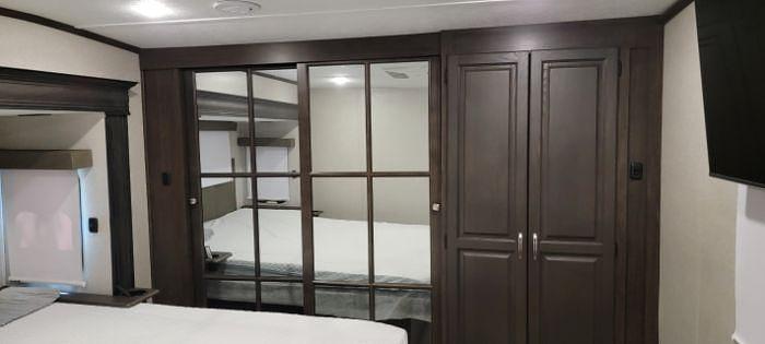 Used 2021 Coachmen Brookstone 398MBL