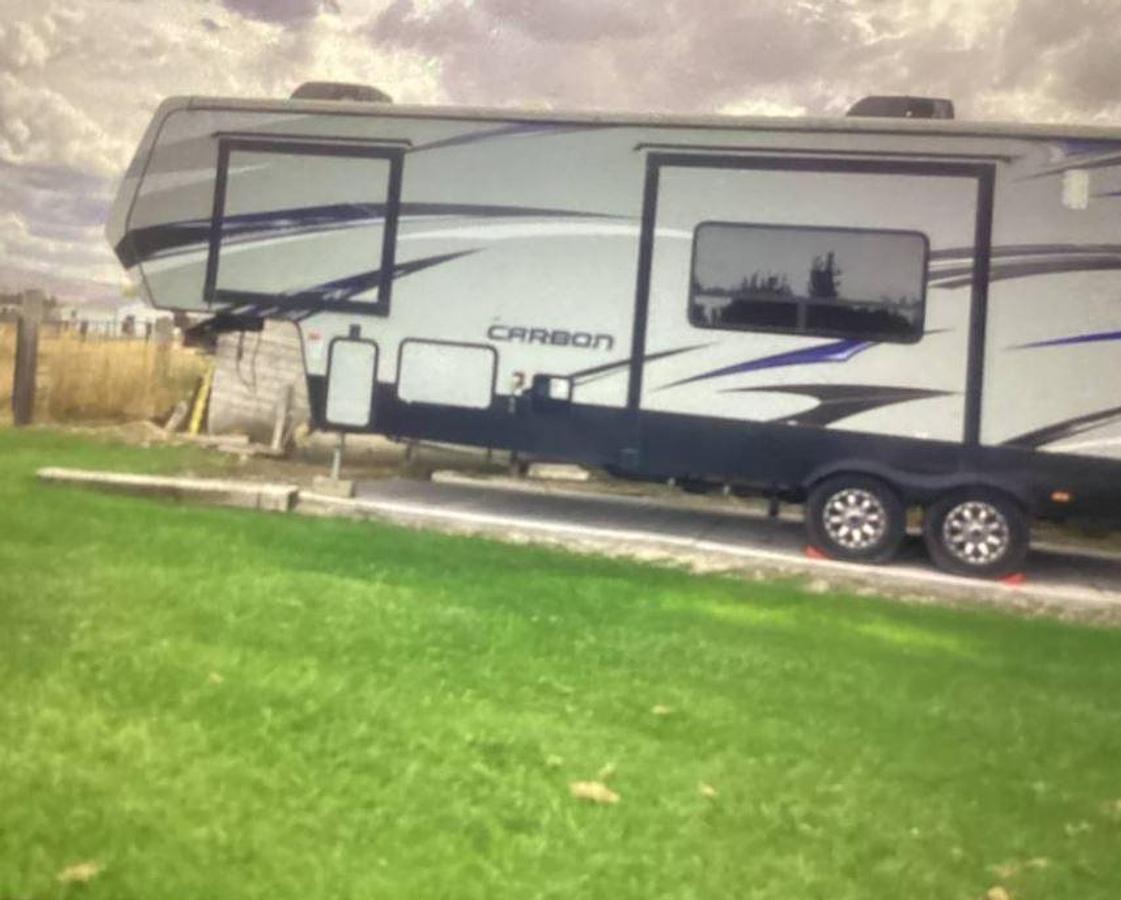 Used 2016 Keystone Carbon Toyhauler