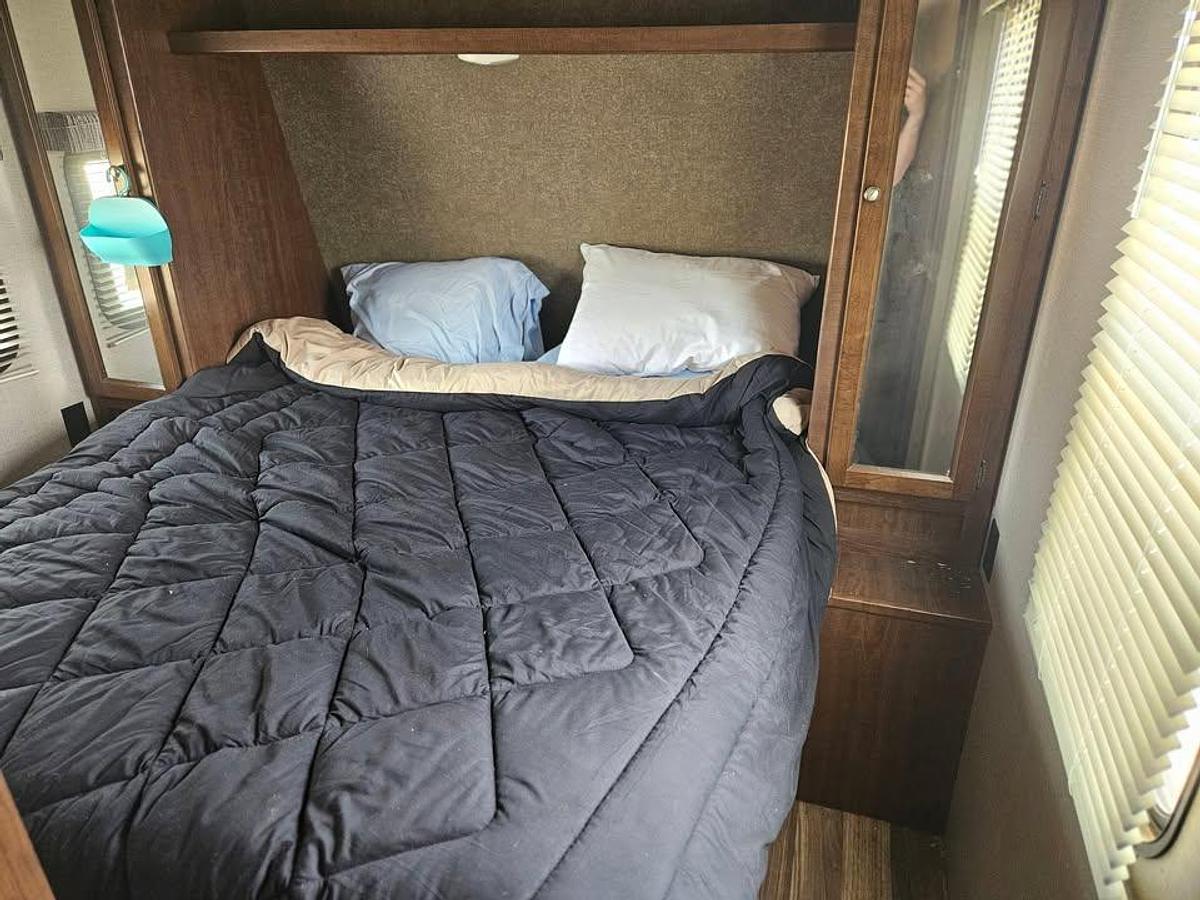 Used 2018 Keystone Hideout