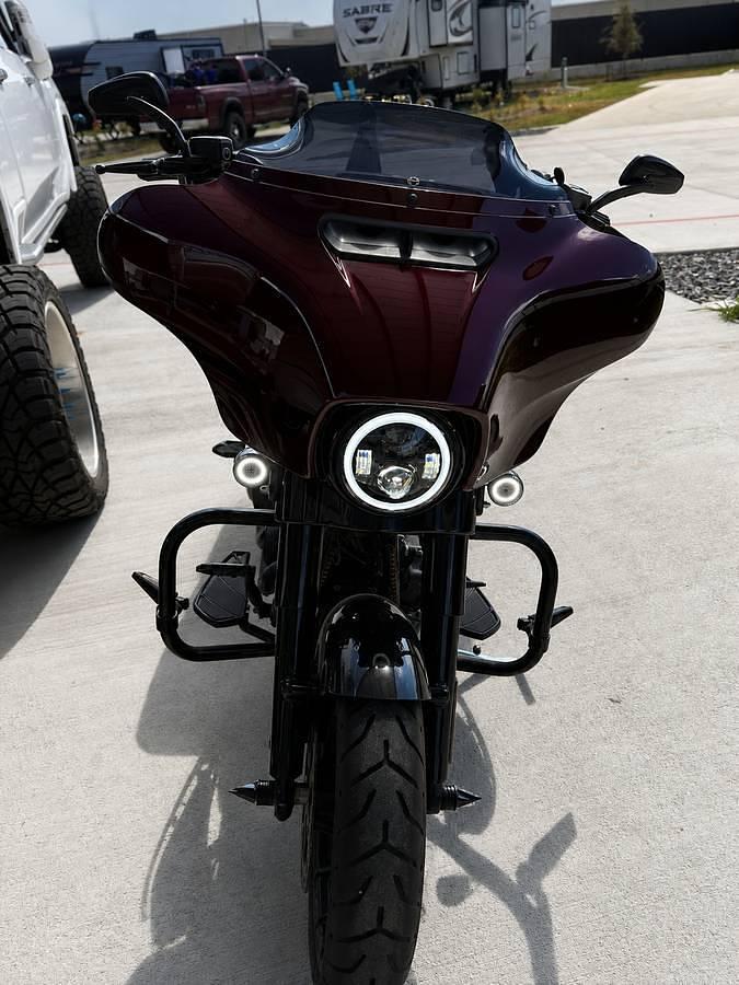 Used 2018 Harley-Davidson Street Glide Special Touring Motorcycle