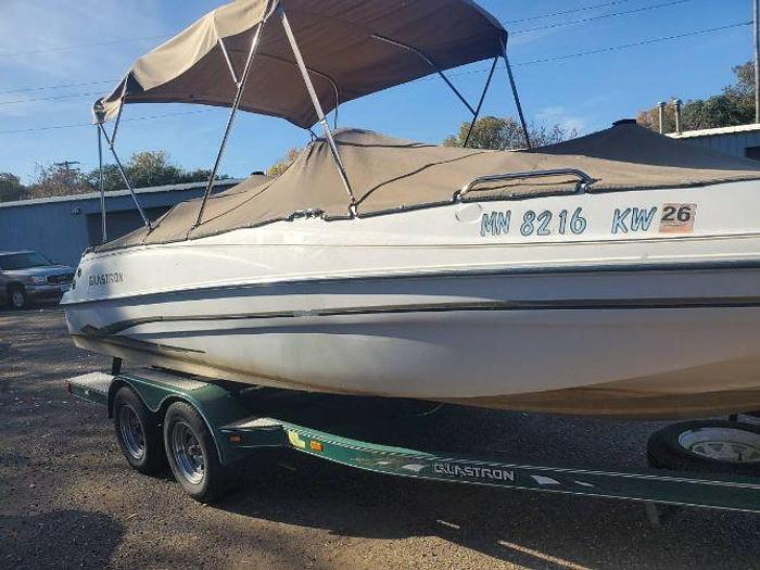 Used 2002 Glastron 215 DX