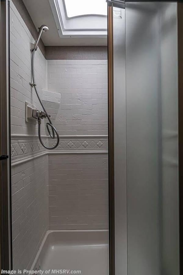 Used 2020 Thor Motor Coach Windsport 32T