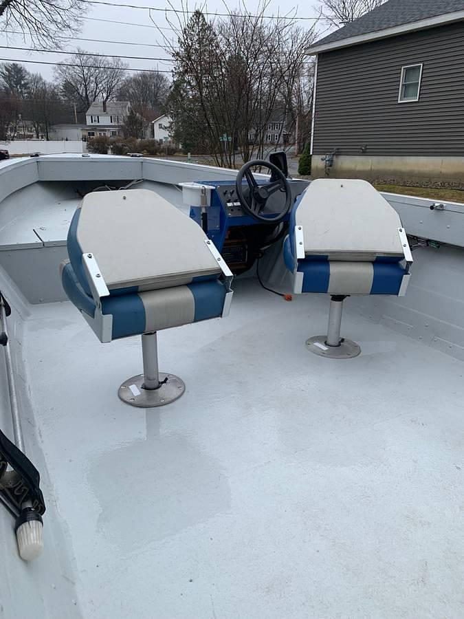 Used 1989 Grumman Fishing Boat With Trailer
