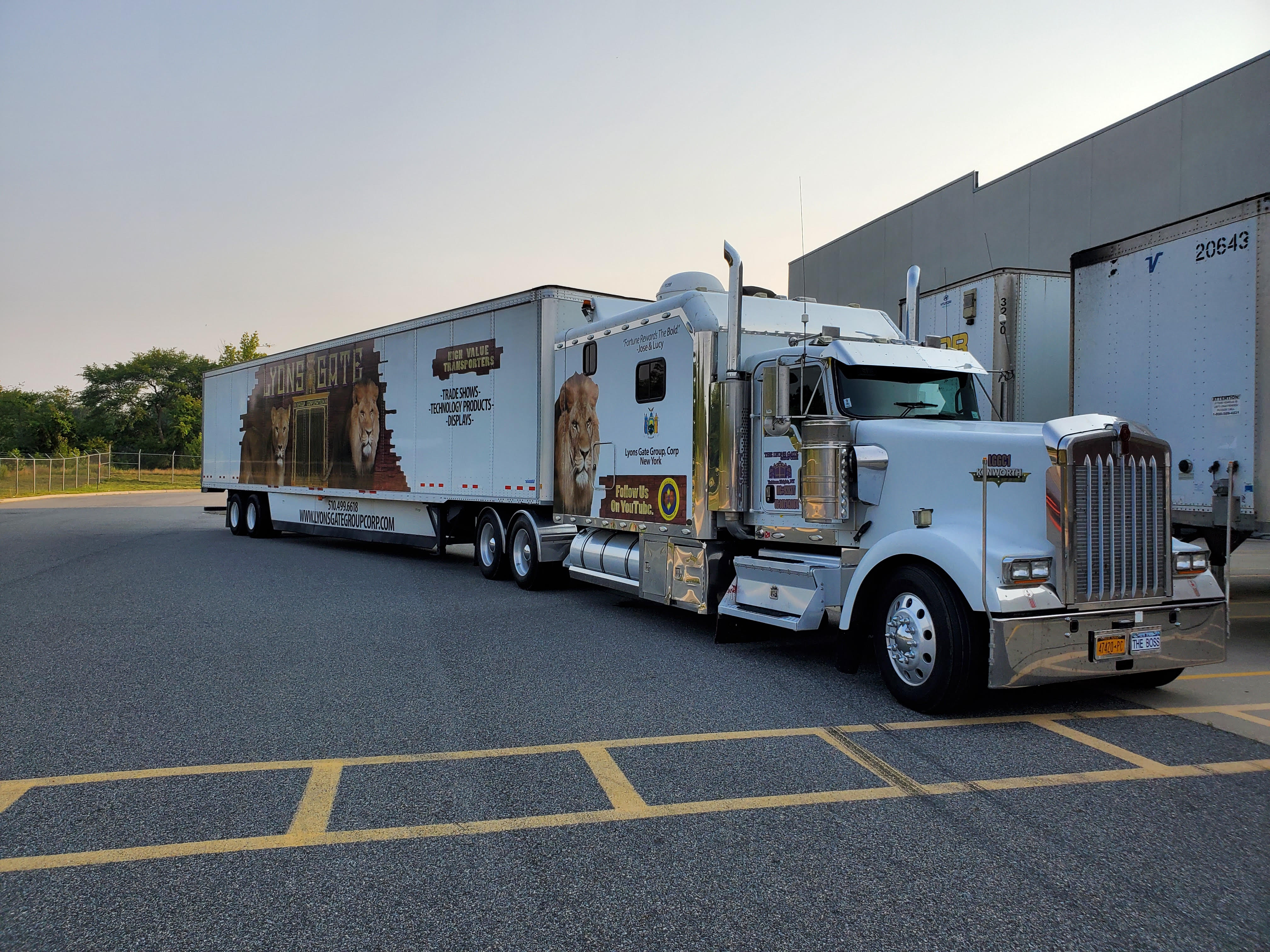 Used 2007 Kenworth W900