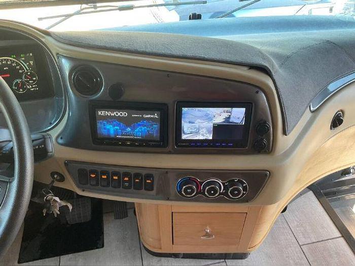 Used 2014 Tiffin Allegro Red 33AL