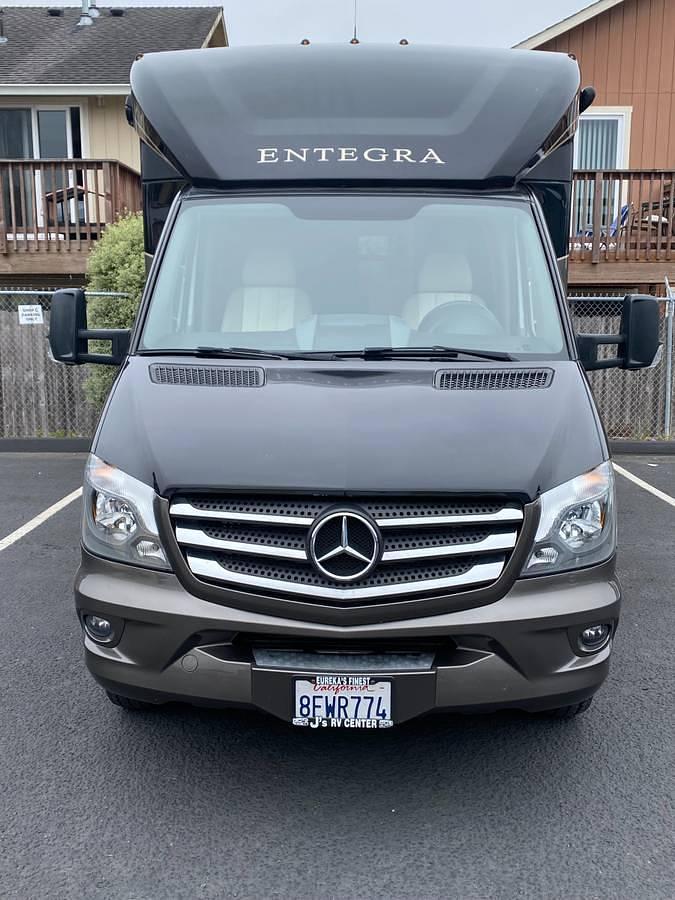 Used 2019 Entegra Qwest