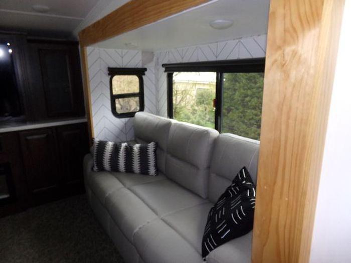 Used 2020 Heartland Elkridge 40FLFS