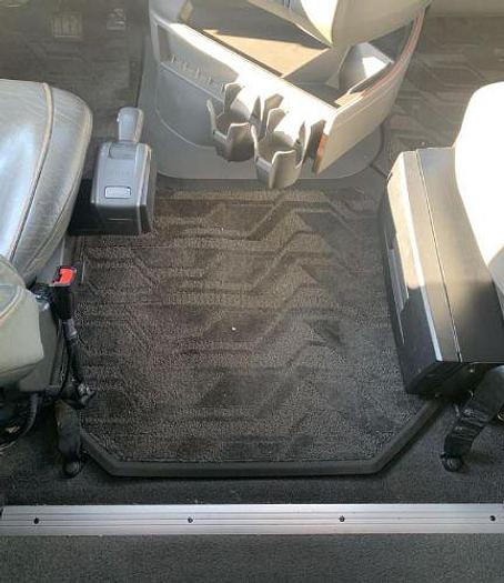 Used 2023 Volvo VNL64T860