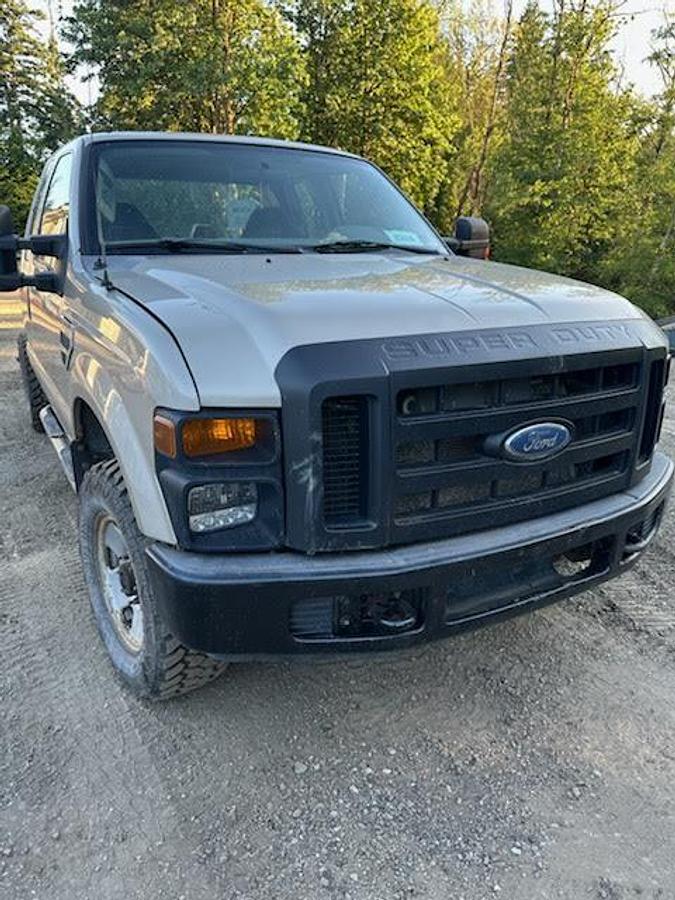 Used 2008 Ford F-250 Super Duty XLT 4X4 SuperCab and Chassis