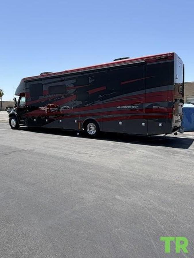 Used 2023 Tiffin Allegro Bay 38CB Super C