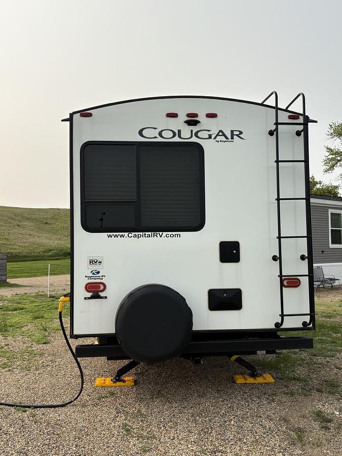 Used 2020 Keystone Cougar M-27 RES