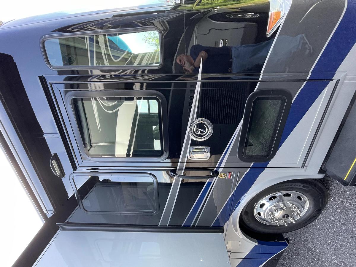 Used 2021 Tiffin Allegro Red 33AA Class A Motorhome