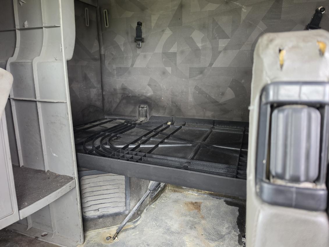 Used 2008 Volvo D13