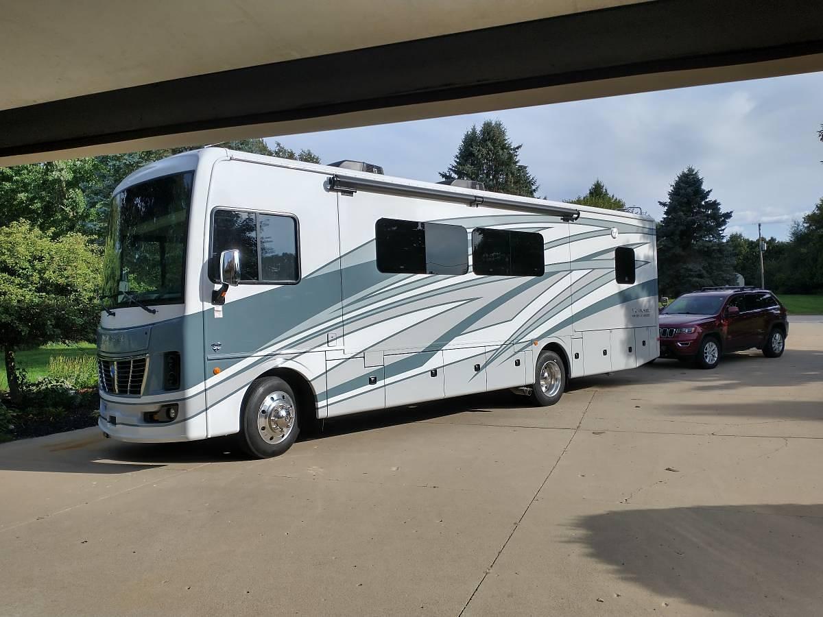 Used 2025 Holiday Rambler Vacationer 33C Class A Motorhome