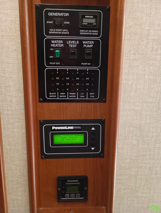 Used 2015 Winnebago Forza 34T