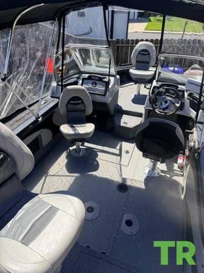 Used 2019 Tracker Targa Deep V Sport & Fish