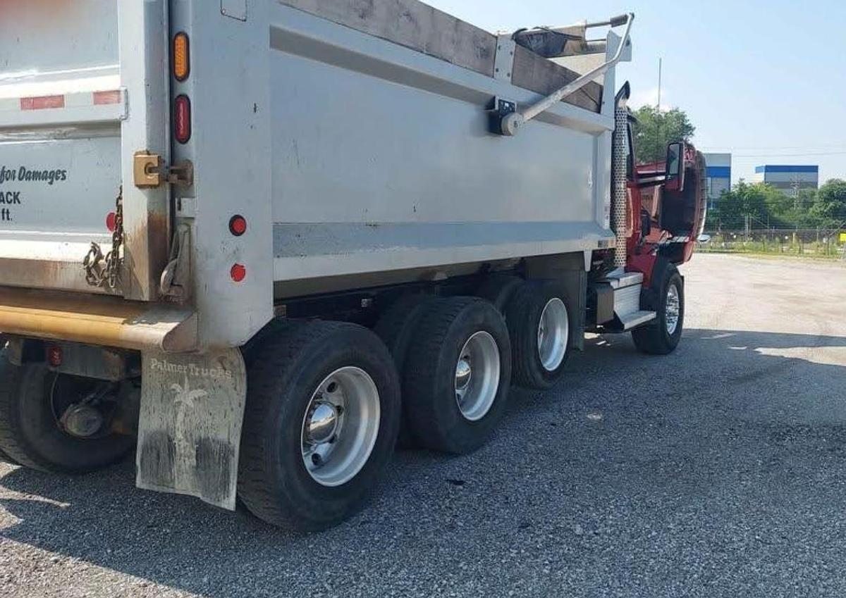 Used 2020 KENWORTH T880 Dump Truck