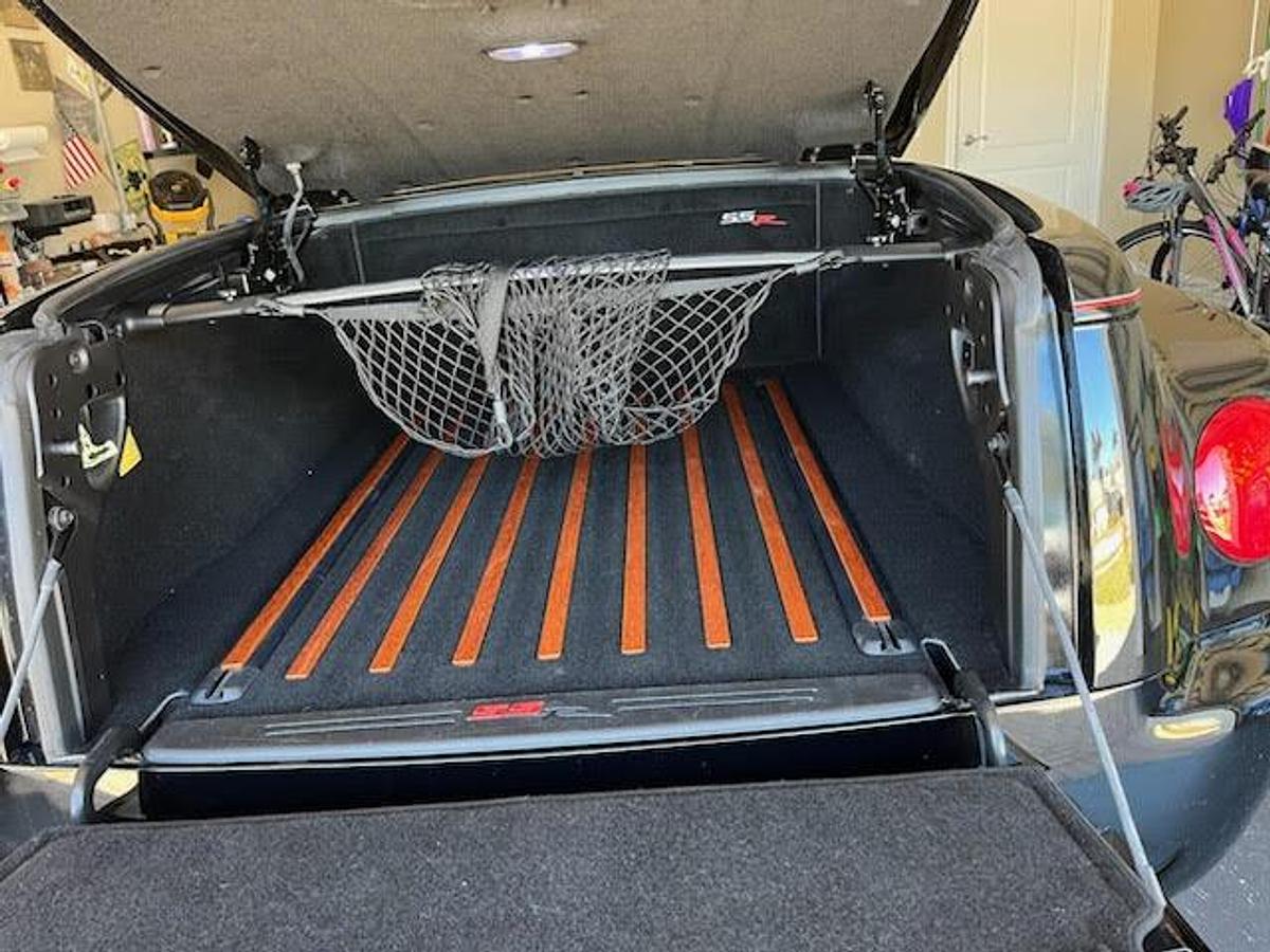 Used 2005 Chevrolet SSR LS2 Pickup