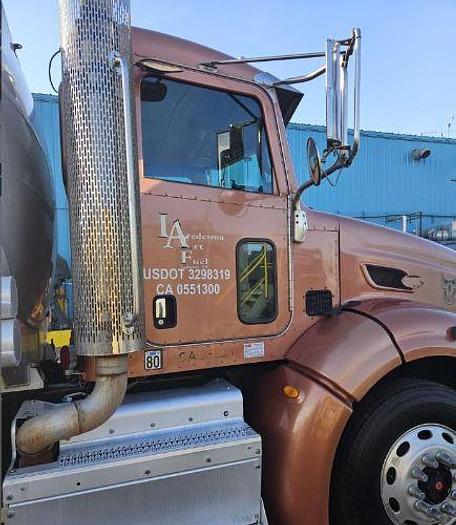 Used 2012 Peterbilt 384 Fuel Truck