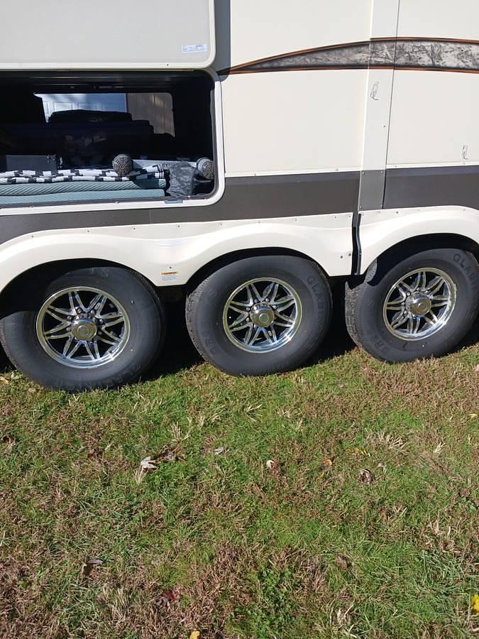 Used 2018 Grand Design Solitude 374TH-R