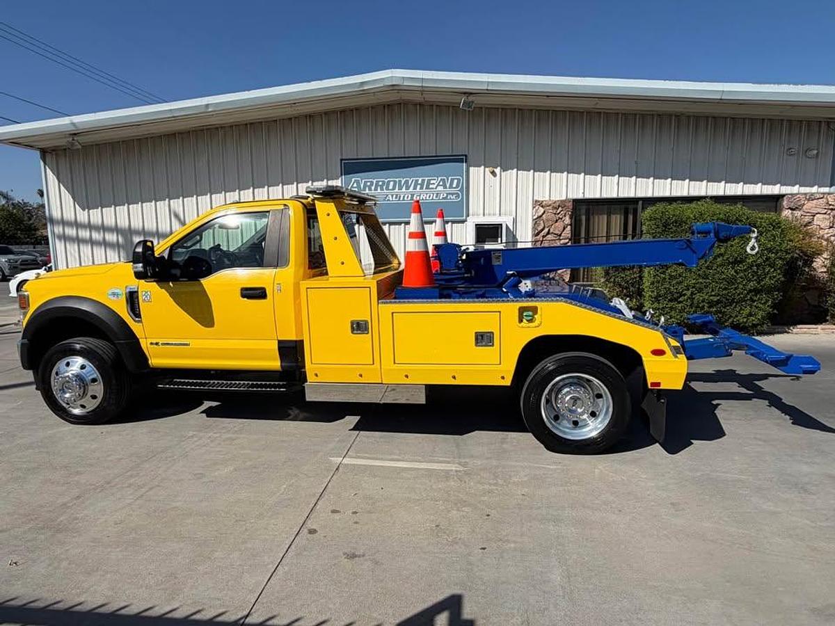 Used 2021 Ford F-550 XLT Vulcan 881 Wrecker Tow Truck