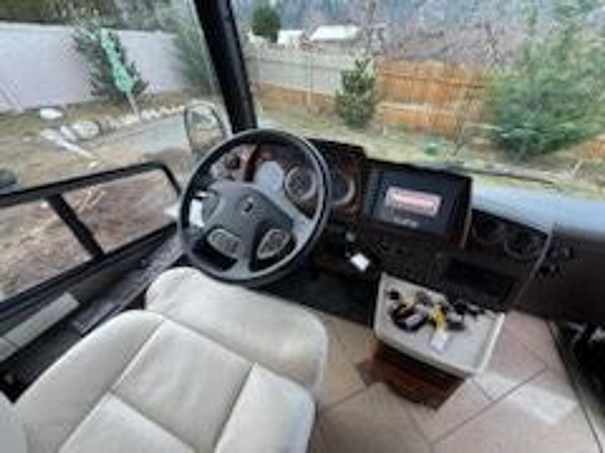 Used 2014 Winnebago Tour 42QD Class A Motorhome