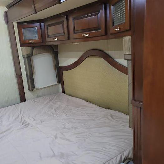 Used 2012 Newmar Ventana 4337