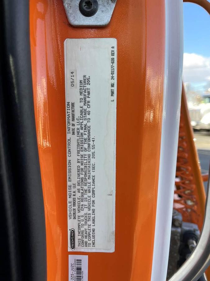 Used 2015 Freightliner M2