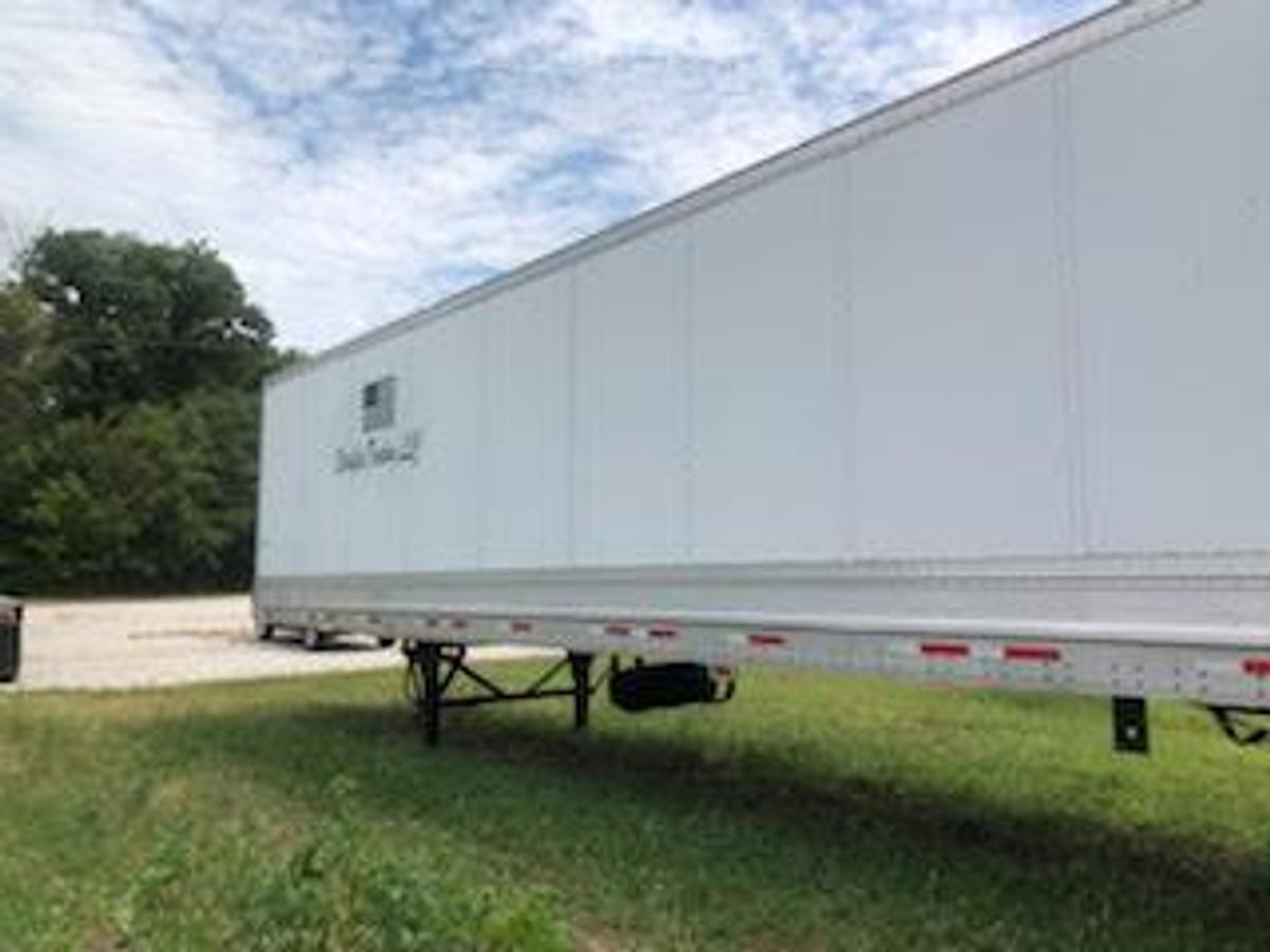 Used 2009 Wabash Enclosed Trailer