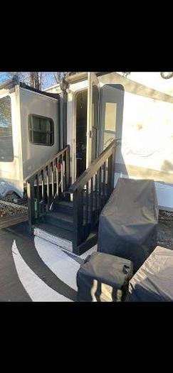 Used 2017 Highland Ridge Open Range Roamer RT323RLS