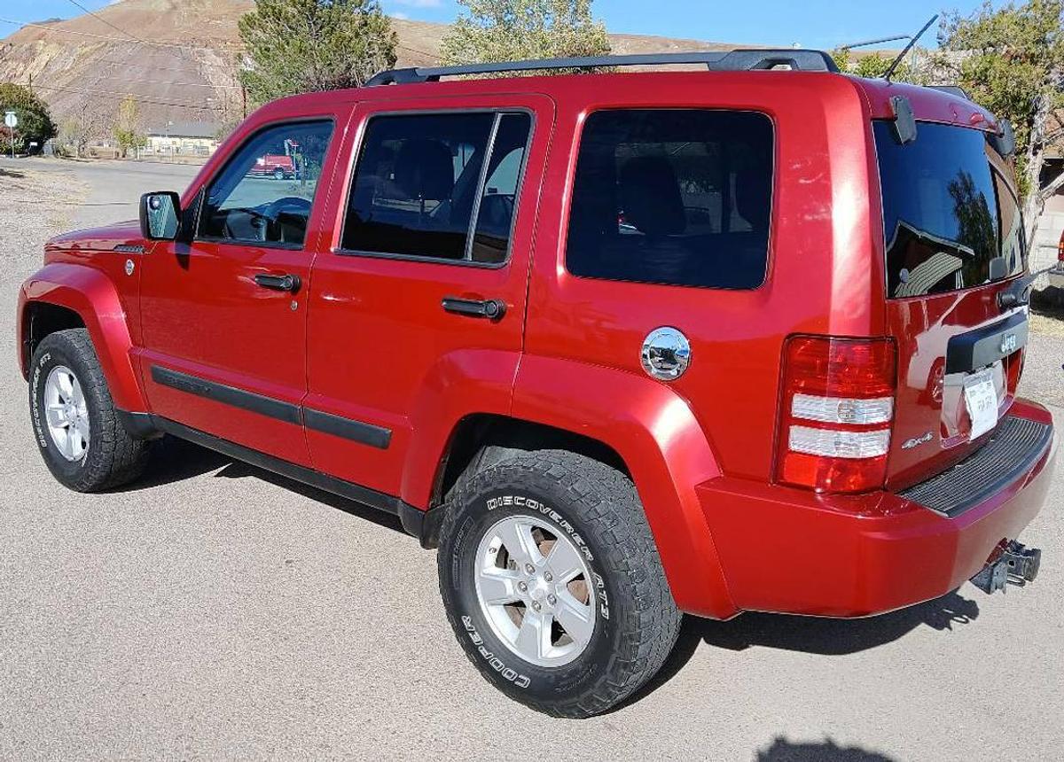 Used 2010 Jeep Liberty Sport 4WD