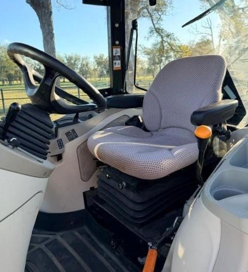 Used 2021 John Deere 4066R with Cab