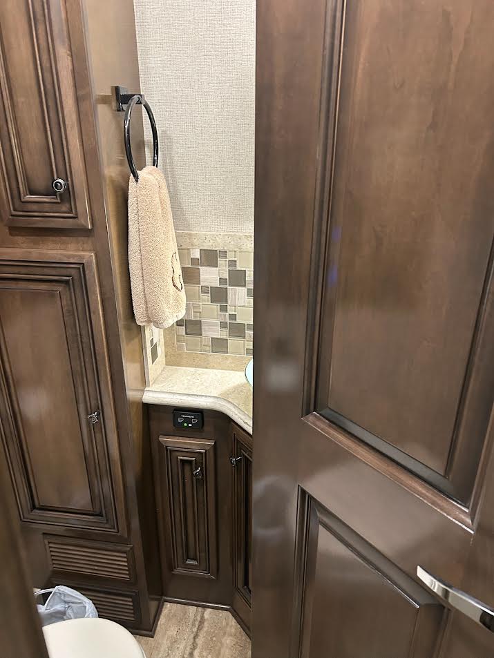 Used 2019 Newmar Dutch Star 4362 Class A Motorhome