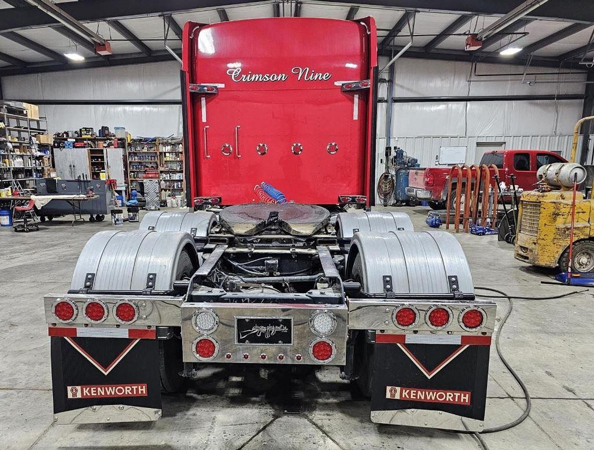 Used 2007 Kenworth W900L