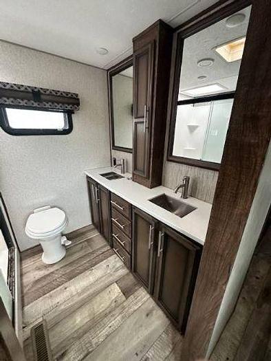 Used 2021 KZ Durango Gold RKQ391